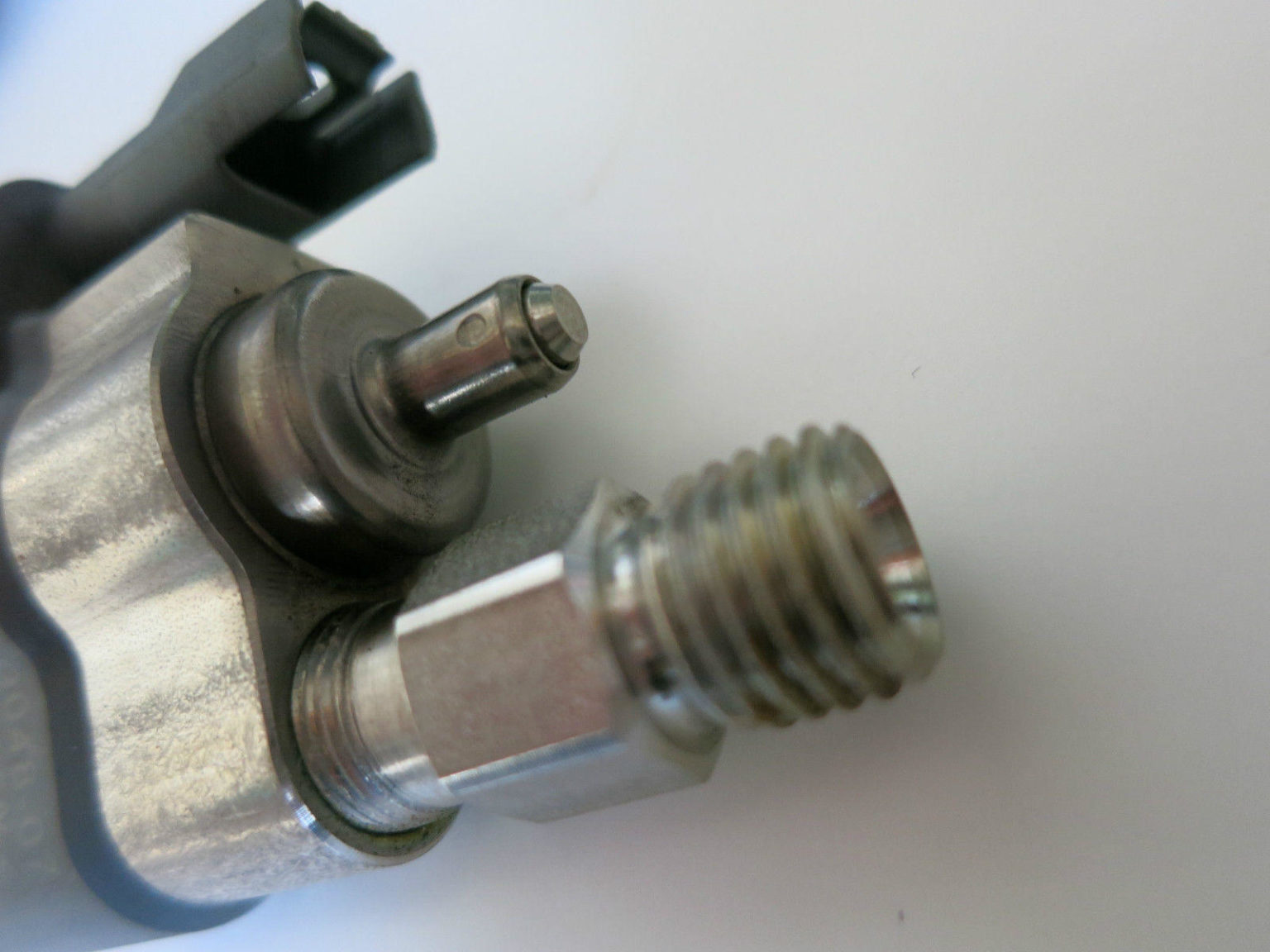 13537823461 BOSCH, METZGER, Henkel Parts Einspritzdüse | 13 53 7 823